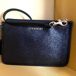 Coach Women`s Corner Zip Wristlet